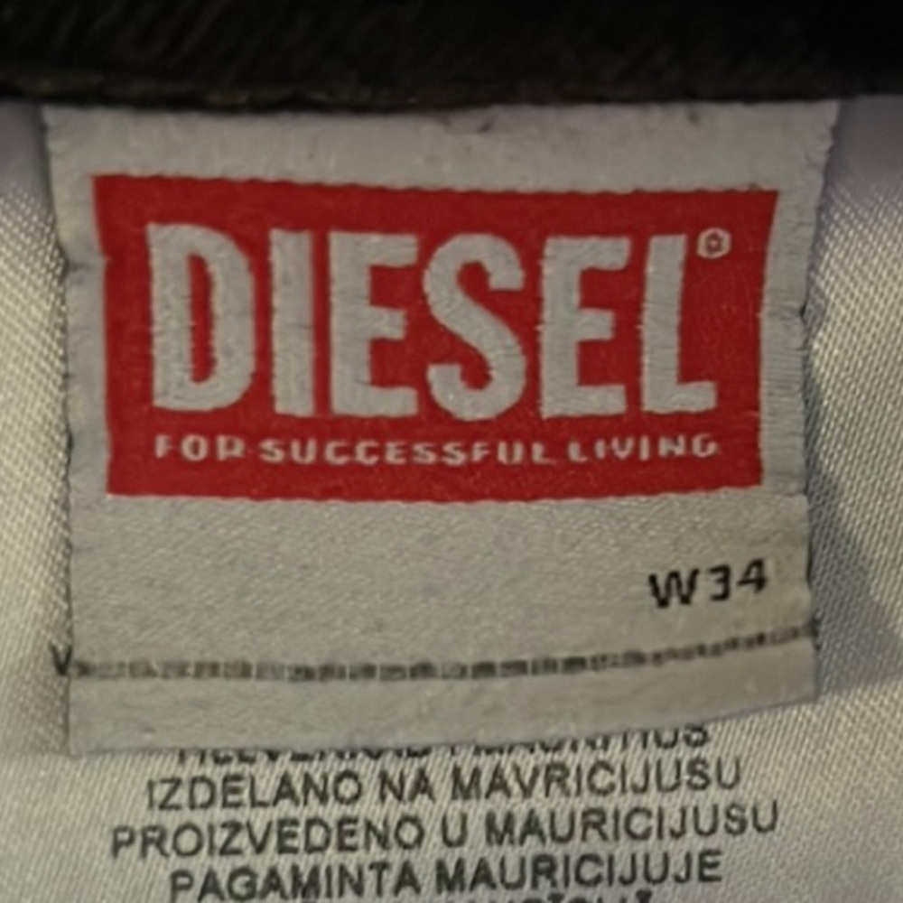 Diesel Men Jeans Slim Straight - Black